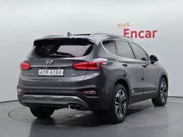 2018 Hyundai Santa Fe с пробегом 117 411 км