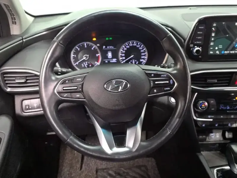 2019 Hyundai Santa Fe с пробегом 143 653 км