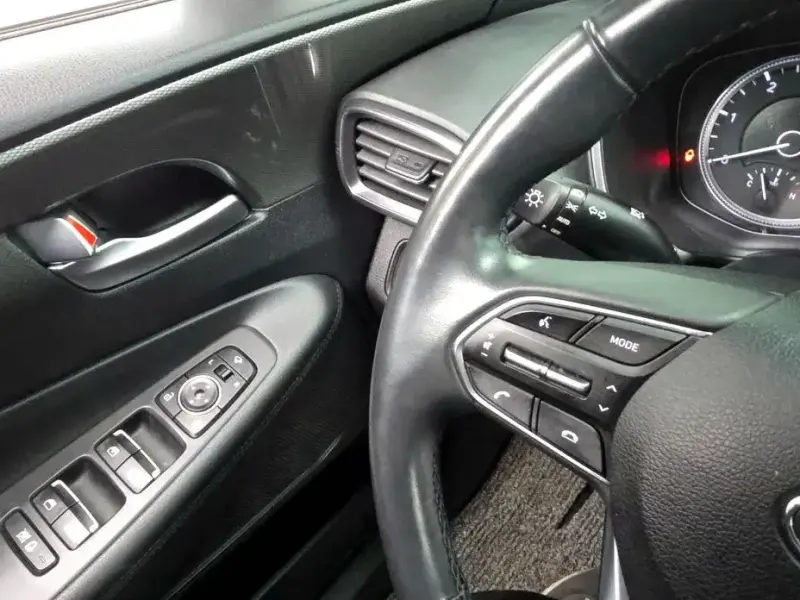2019 Hyundai Santa Fe с пробегом 143 653 км