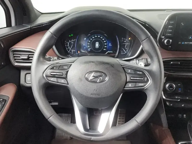 2018 Hyundai Santa Fe с пробегом 102 470 км