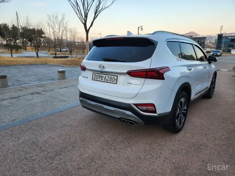 2018 Hyundai Santa Fe с пробегом 159 031 км