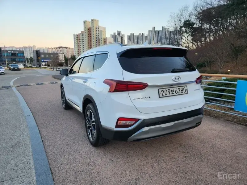 2018 Hyundai Santa Fe с пробегом 159 031 км