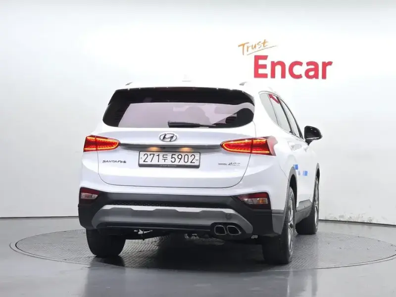 2019 Hyundai Santa Fe с пробегом 121 346 км