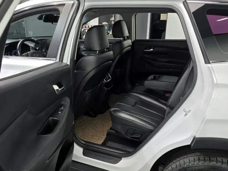 2019 Hyundai Santa Fe с пробегом 121 346 км