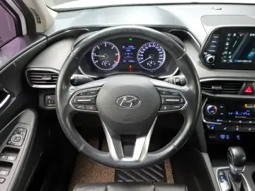 2019 Hyundai Santa Fe с пробегом 121 346 км