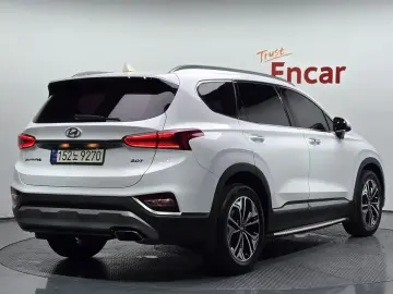 2018 Hyundai Santa Fe с пробегом 67 659 км
