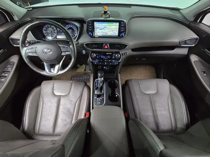 2018 Hyundai Santa Fe с пробегом 67 659 км