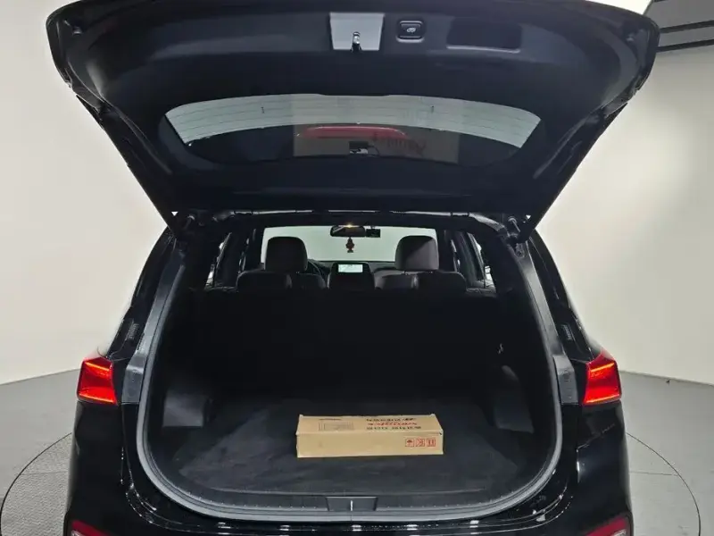 2019 Hyundai Santa Fe с пробегом 85 007 км