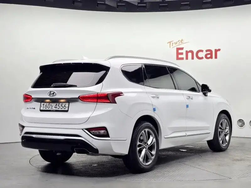 2019 Hyundai Santa Fe с пробегом 49 211 км