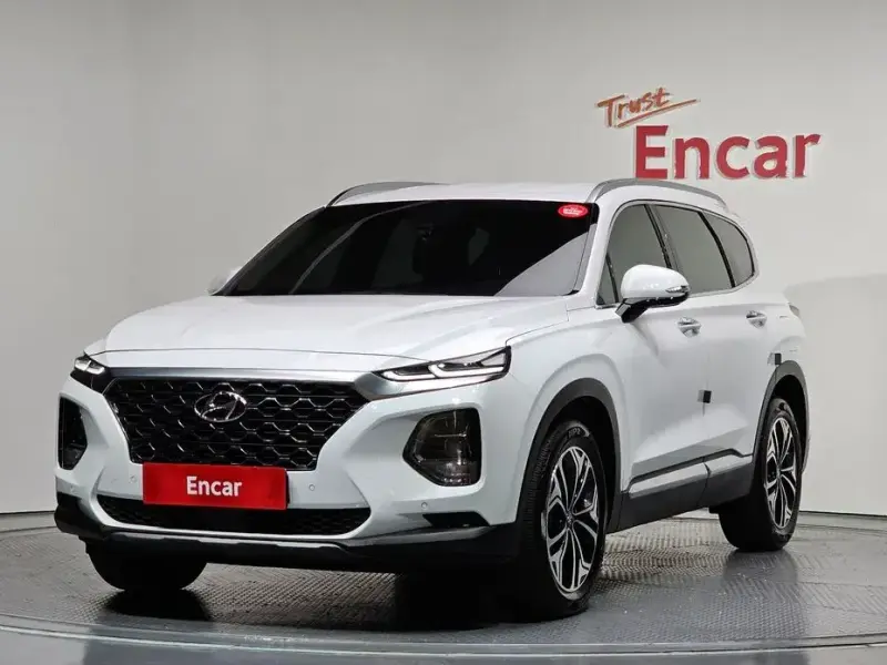 2019 Hyundai Santa Fe с пробегом 23 201 км