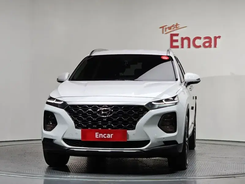 2019 Hyundai Santa Fe с пробегом 23 201 км