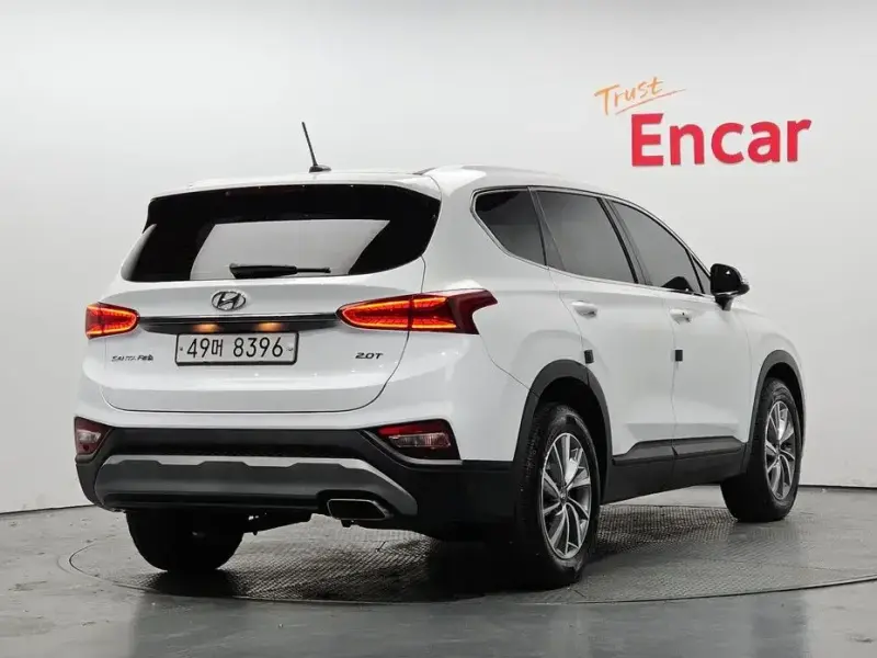 2019 Hyundai Santa Fe с пробегом 27 774 км