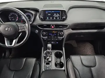 2019 Hyundai Santa Fe с пробегом 27 774 км