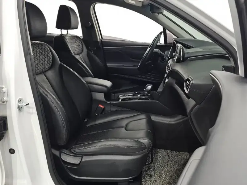 2019 Hyundai Santa Fe с пробегом 27 774 км