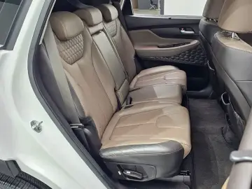 2019 Hyundai Santa Fe с пробегом 32 327 км