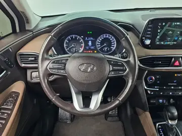 2019 Hyundai Santa Fe с пробегом 32 327 км