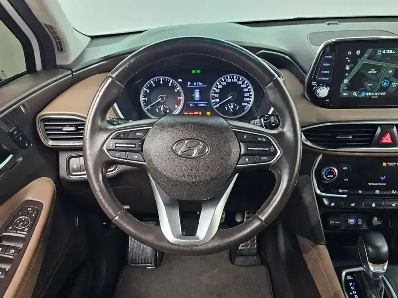 2019 Hyundai Santa Fe с пробегом 32 327 км