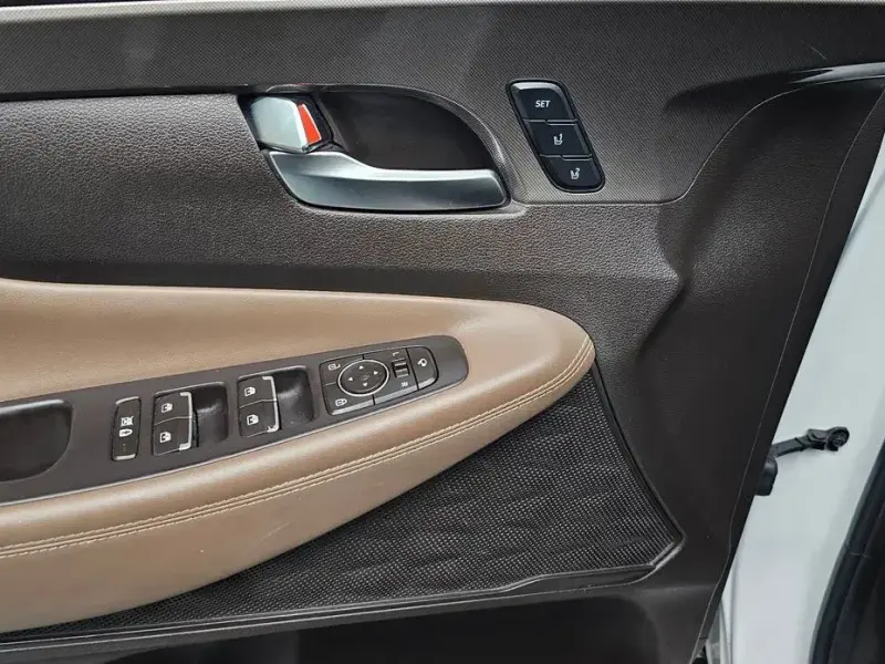 2019 Hyundai Santa Fe с пробегом 32 327 км