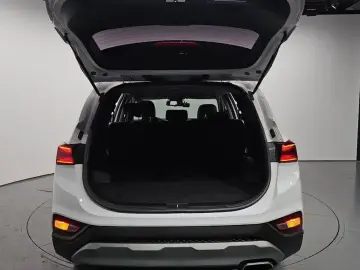 2019 Hyundai Santa Fe с пробегом 27 774 км