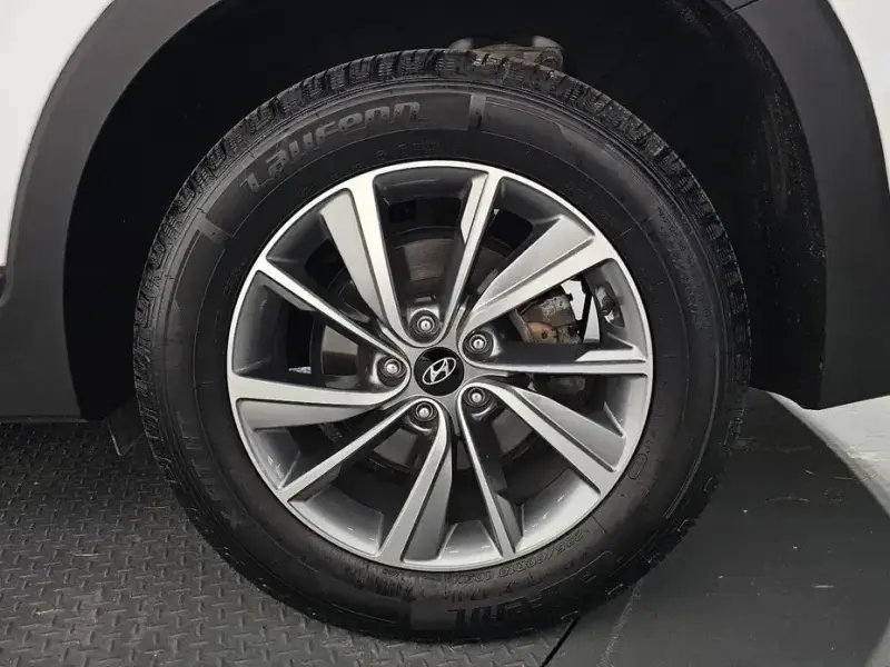2019 Hyundai Santa Fe с пробегом 27 774 км