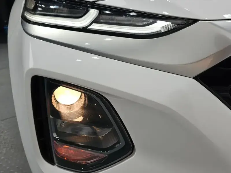 2019 Hyundai Santa Fe с пробегом 27 774 км
