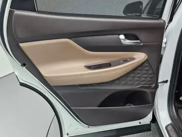 2019 Hyundai Santa Fe с пробегом 32 327 км