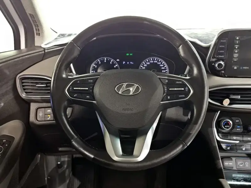 2019 Hyundai Santa Fe с пробегом 137 044 км