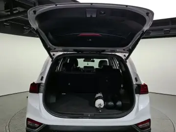 2019 Hyundai Santa Fe с пробегом 137 044 км