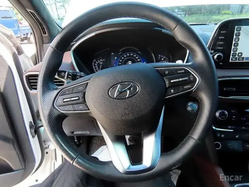 2019 Hyundai Santa Fe с пробегом 84 935 км