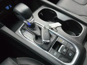 2019 Hyundai Santa Fe с пробегом 82 460 км