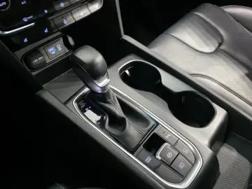 2020 Hyundai Santa Fe с пробегом 68 272 км