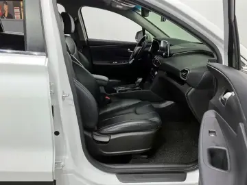 2020 Hyundai Santa Fe с пробегом 68 272 км