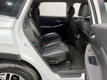 2020 Hyundai Santa Fe с пробегом 68 272 км