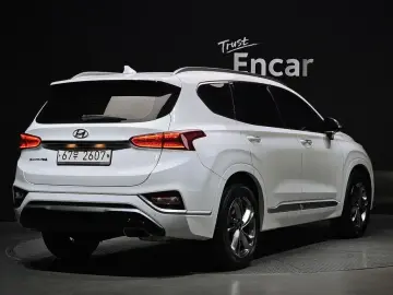 2019 Hyundai Santa Fe с пробегом 51 814 км