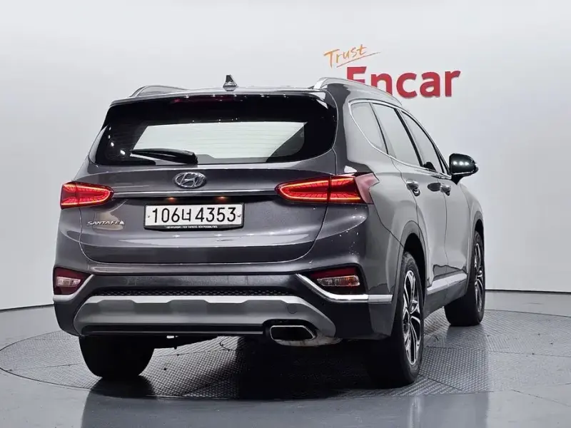 2020 Hyundai Santa Fe с пробегом 69 240 км