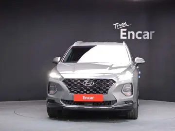 2019 Hyundai Santa Fe с пробегом 19 479 км