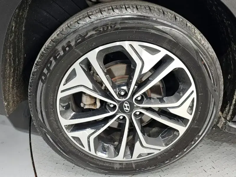 2019 Hyundai Santa Fe с пробегом 19 479 км