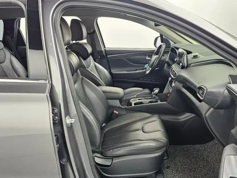2020 Hyundai Santa Fe с пробегом 69 240 км