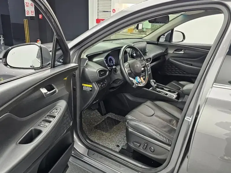 2020 Hyundai Santa Fe с пробегом 69 240 км