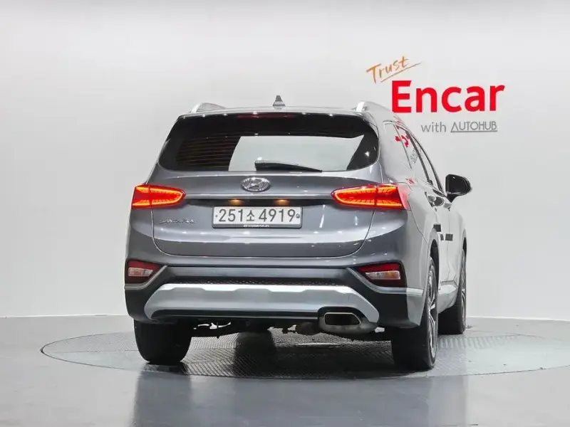 2020 Hyundai Santa Fe с пробегом 75 262 км