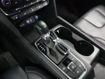 2020 Hyundai Santa Fe с пробегом 75 262 км