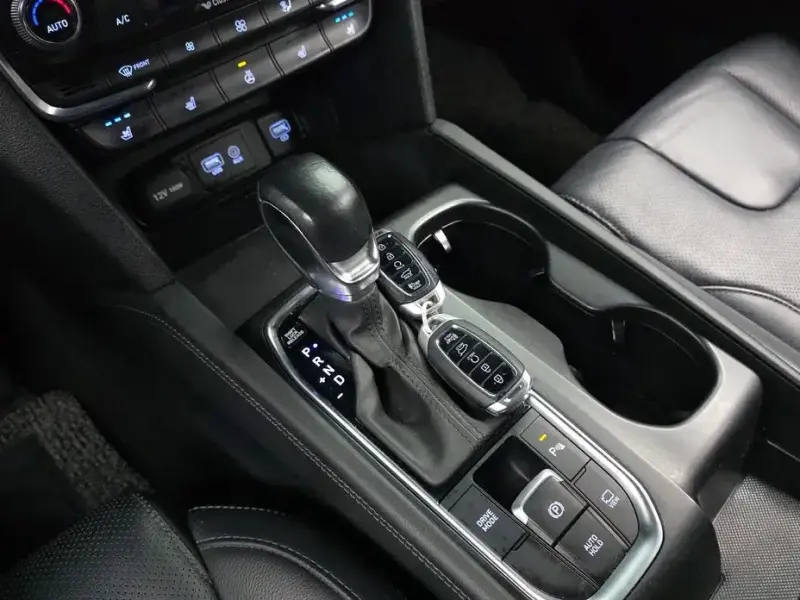 2020 Hyundai Santa Fe с пробегом 75 262 км