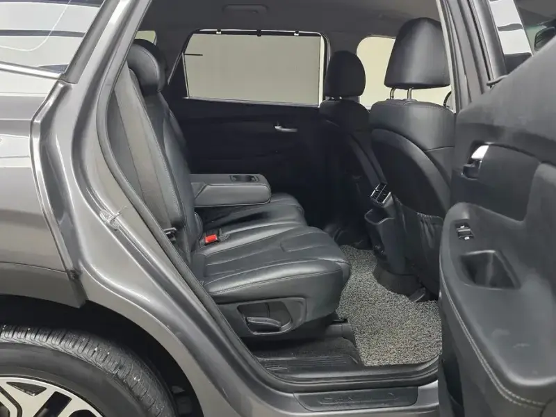 2020 Hyundai Santa Fe с пробегом 75 262 км