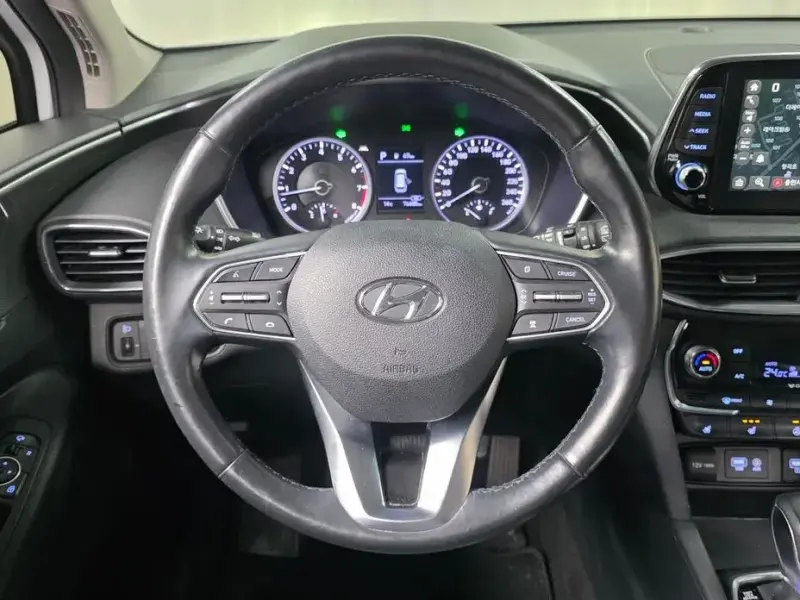 2020 Hyundai Santa Fe с пробегом 76 605 км