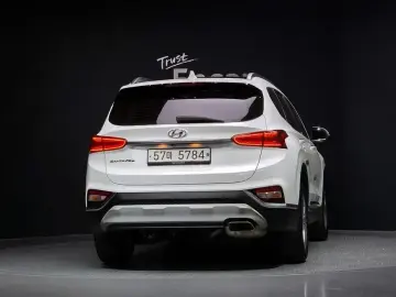2019 Hyundai Santa Fe с пробегом 57 219 км