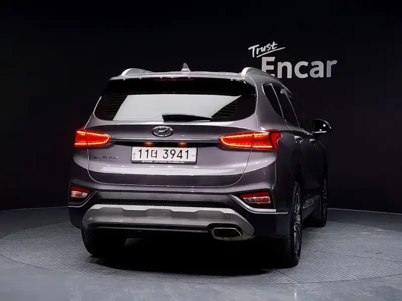 2019 Hyundai Santa Fe с пробегом 125 875 км