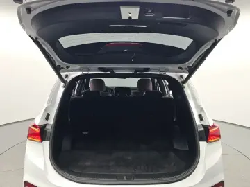 2019 Hyundai Santa Fe с пробегом 85 384 км