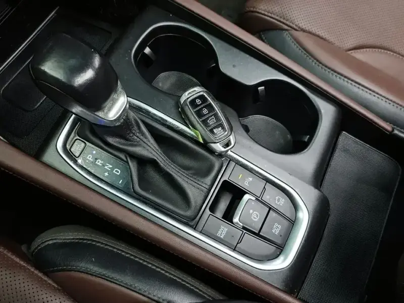 2018 Hyundai Santa Fe с пробегом 111 602 км