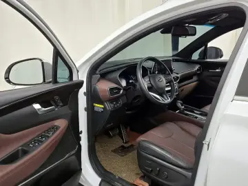 2019 Hyundai Santa Fe с пробегом 93 855 км