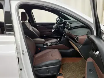 2019 Hyundai Santa Fe с пробегом 93 855 км